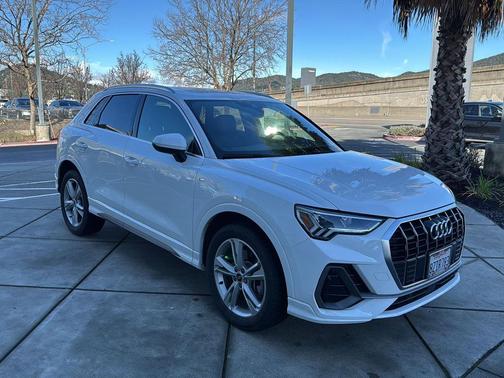 2022 Audi Q3 45 S line Premium Plus