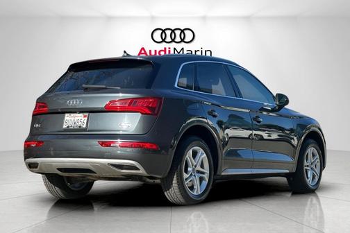 2018 Audi Q5 2.0T Premium Plus