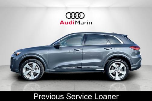 2025 Audi Q5 Premium Plus TFSI quattro S tronic