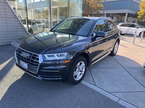 2018 Audi Q5 2.0T Tech Premium