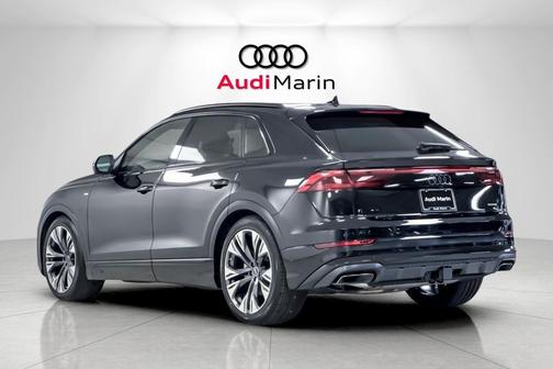 2026 Audi Q8 55 Premium Plus