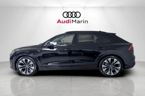 2026 Audi Q8 55 Premium Plus