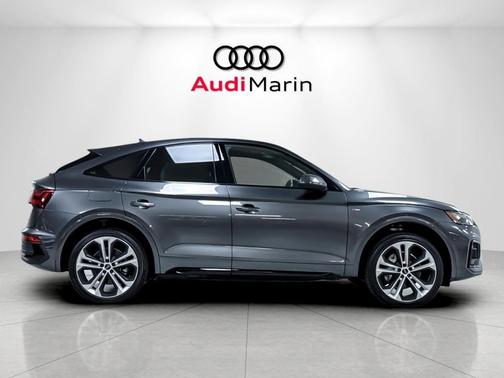 Daytona Gray Pearl Effect 2023 Audi Q5 45 S line Premium Plus