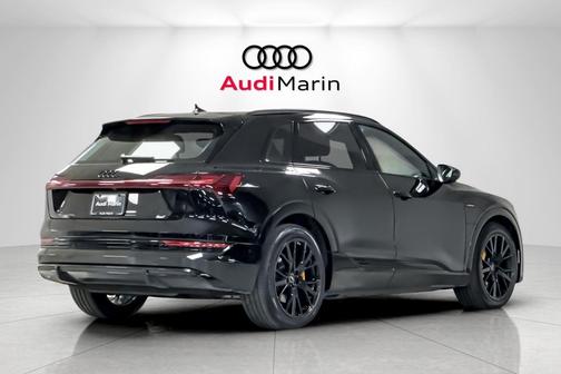 2023 Audi e-tron Premiumwe