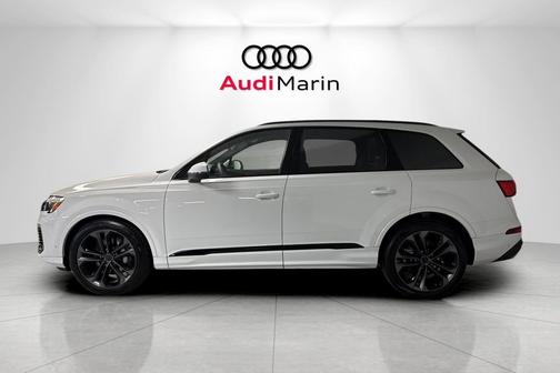 2026 Audi Q7 55 Premium Plus