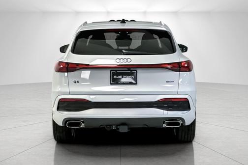 2025 Audi Q5 Prestige TFSI quattro S tronic
