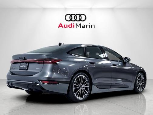 Daytona Gray Pearl Effect 2027 Audi A6 e-tron Prestige