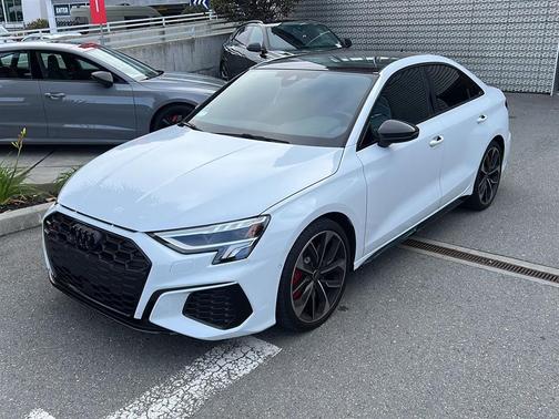 2024 Audi S3 Premium Plus TFSI quattro S tronic