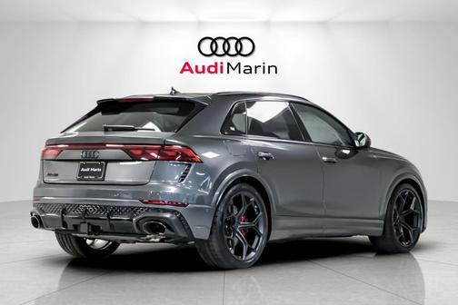 2026 Audi RS Q8 4.0T