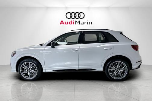 2025 Audi Q3 45 S line Premium Plus