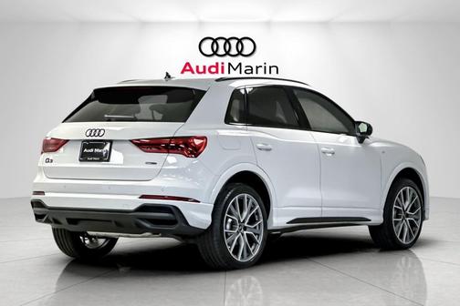 2025 Audi Q3 45 S line Premium Plus