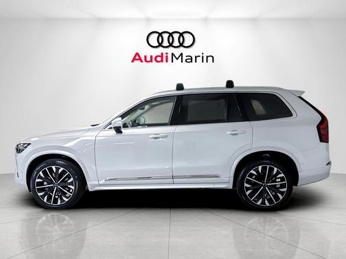 Crystal White Pearl 2025 Volvo XC90 B6 Ultra