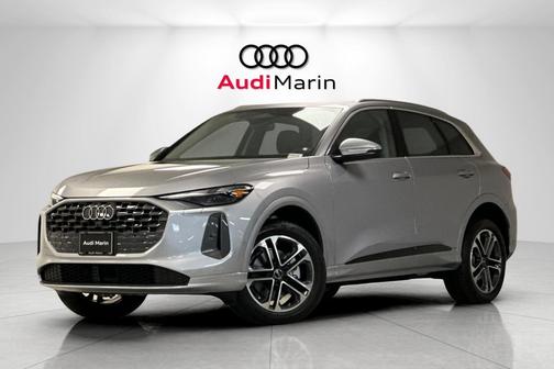 2025 Audi Q5 Premium TFSI quattro S tronic
