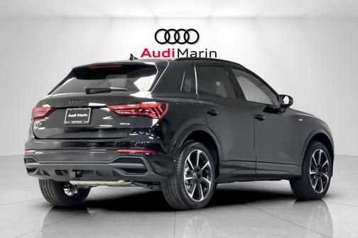2025 Audi Q3 45 S line Premium Plus