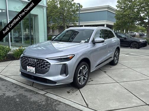 Florett Silver Metallic 2025 Audi Q5 Premium Plus TFSI quattro S tronic