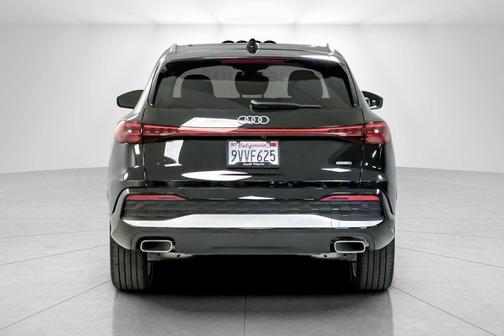 2025 Audi Q5 Premium Plus TFSI quattro S tronic