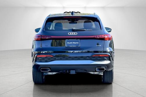2025 Audi Q5 Premium TFSI quattro S tronic