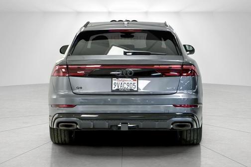 2025 Audi Q8 55 Prestige