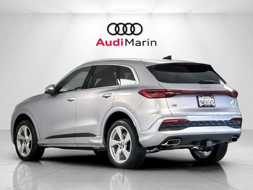 2025 Audi Q5 Premium Plus TFSI quattro S tronic