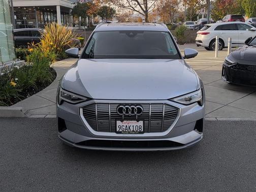 2023 Audi e-tron Premium Plus quattro