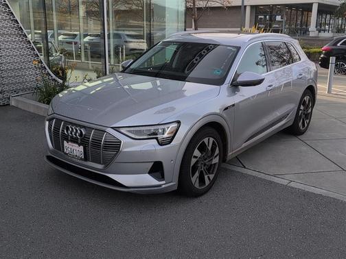 2023 Audi e-tron Premium Plus quattro