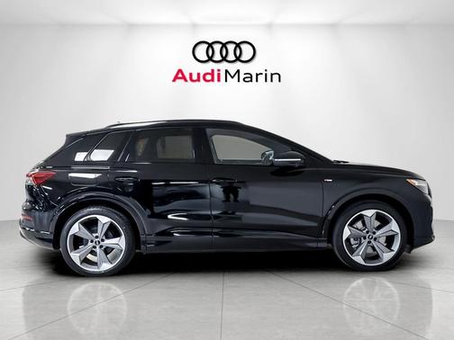 2026 Audi Q4 e-tron Premium Plus 55 quattro