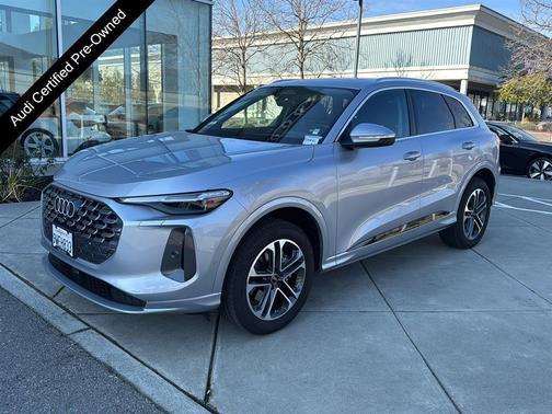2025 Audi Q5 Premium Plus TFSI quattro S tronic