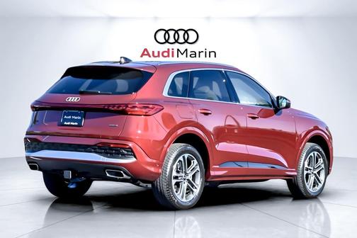 2025 Audi Q5 Premium Plus TFSI quattro S tronic