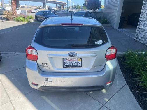 2012 Subaru Impreza 2.0i Premium