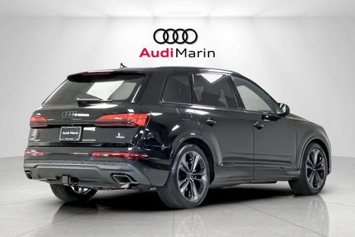 2026 Audi Q7 55 Premium Plus