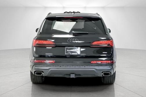 2026 Audi Q7 55 Premium Plus