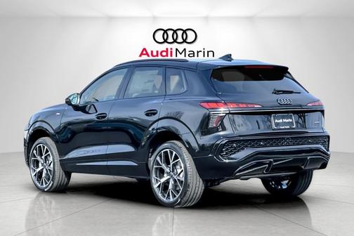 2026 Audi Q3 S line