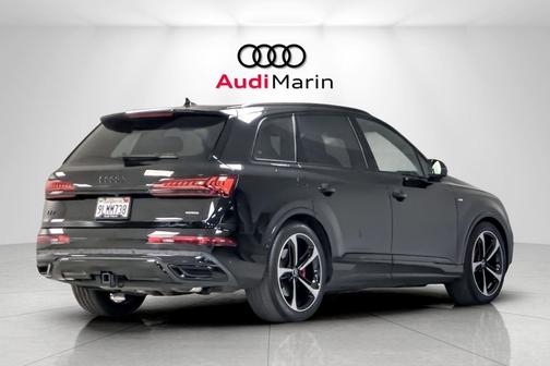 2024 Audi Q7 55 Prestige