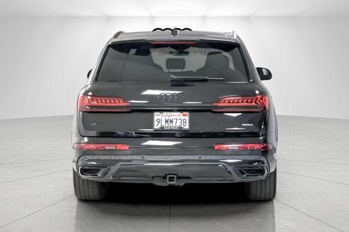 2024 Audi Q7 55 Prestige
