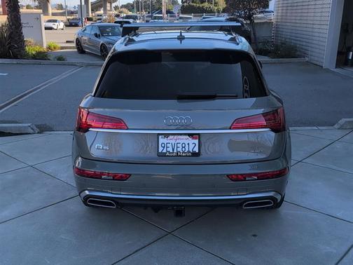 2023 Audi Q5 45 S line Premium