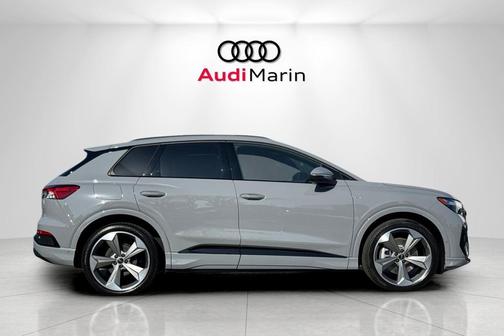 2026 Audi Q4 e-tron Premium Plus 55 quattro