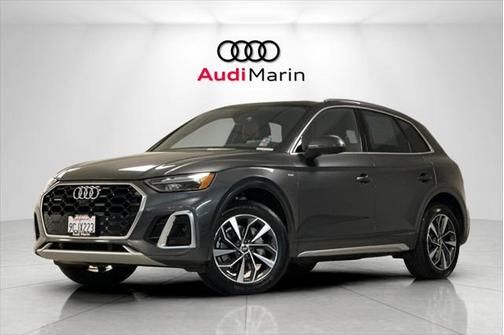 2022 Audi Q5 45 S line Premium Plus