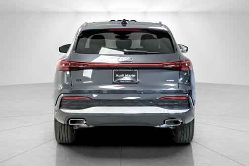 2025 Audi Q5 Premium TFSI quattro S tronic
