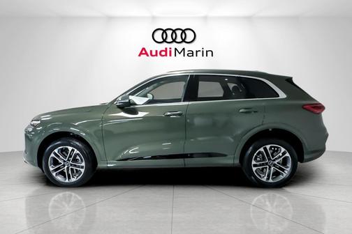 2025 Audi Q5 Premium Plus