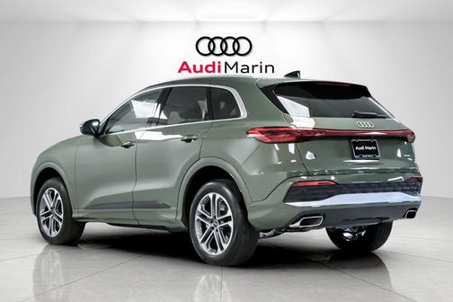 2025 Audi Q5 Premium Plus