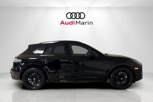 2024 Porsche Macan GTS