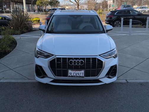 2024 Audi Q3 45 S line Premium Plus