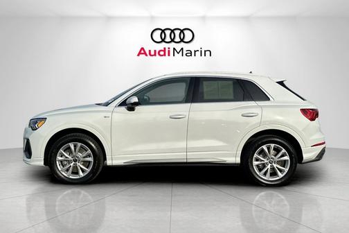 2024 Audi Q3 45 S line Premium Plus