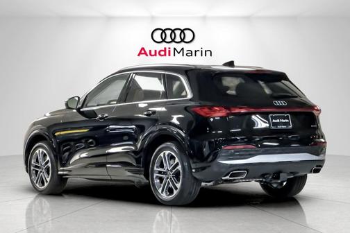 2025 Audi Q5 Prestige TFSI quattro S tronic