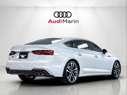 Glacier White Metallic 2024 Audi S5 Premium Plus TFSI quattro Tiptronic