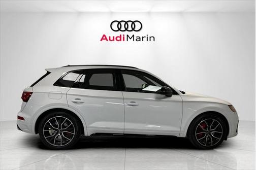 2025 Audi SQ5 3.0T Premium Plus