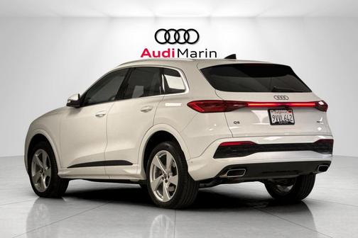 2025 Audi Q5 Premium Plus TFSI quattro S tronic