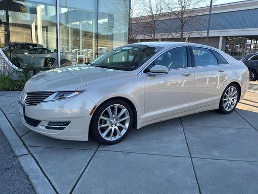 2015 Lincoln MKZ Hybrid Base