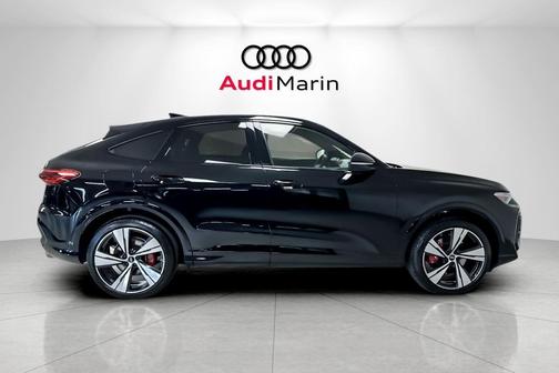 2025 Audi SQ5 3.0T Premium Plus