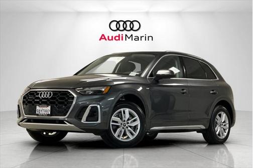 2022 Audi Q5 45 S line Premium